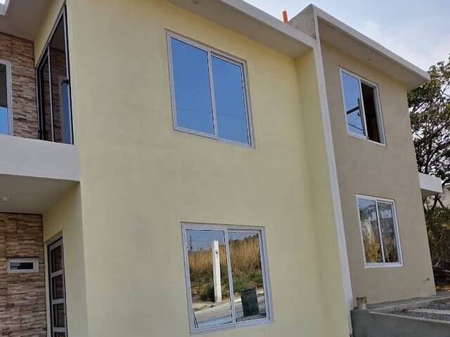 #156 - Casa para Venta en Palín - Escuintla