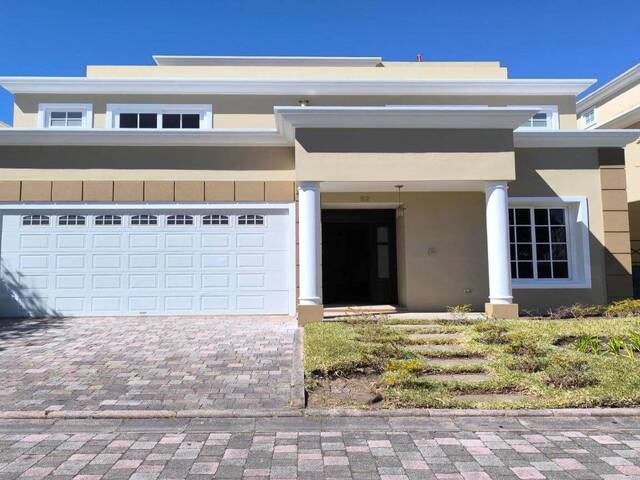 #158 - Casa para Venta en Fraijanes - Guatemala